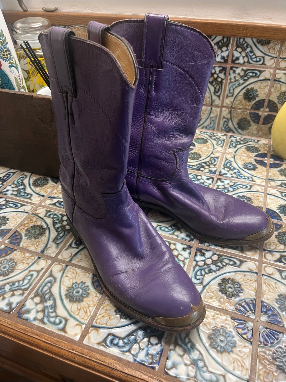 Vintage Purple Women's Justin Leather Western Boots